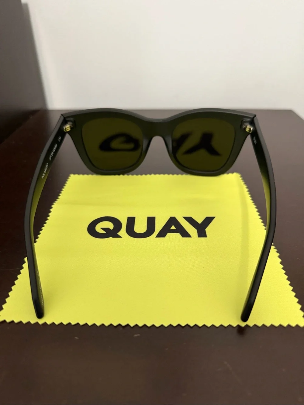 Quay Australia After Hours Polarized Sunglasses Sunnies in Matte Black VGUC